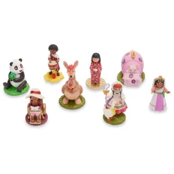 ''it's a small world'' Figure Set